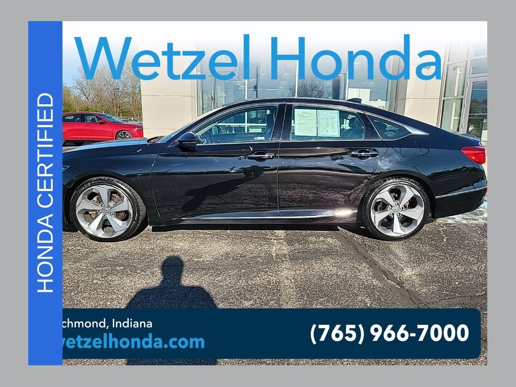 R-569m 2018 Honda Accord 1.5T Touring FWD Sedan Front-Wheel Drive Continuously Variable Transmission