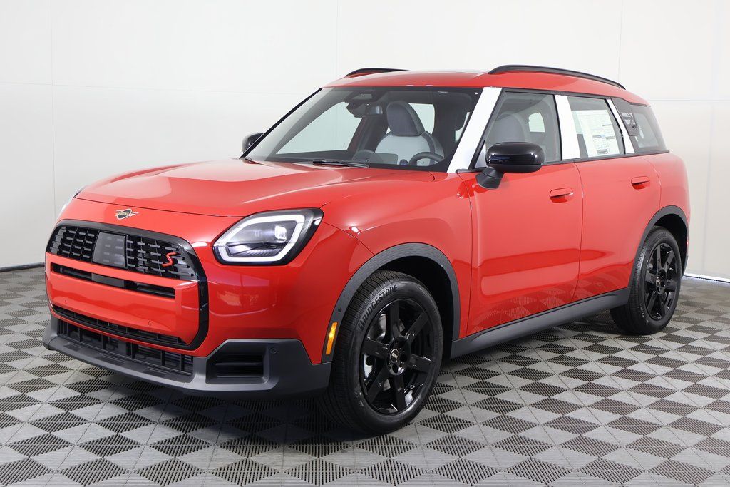 Thumbnail: 2027 MINI Cooper Countryman - 1