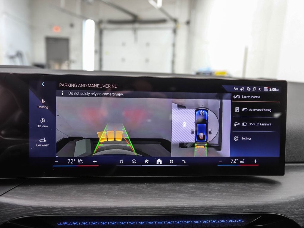 Thumbnail: 2026 BMW i4 - 19