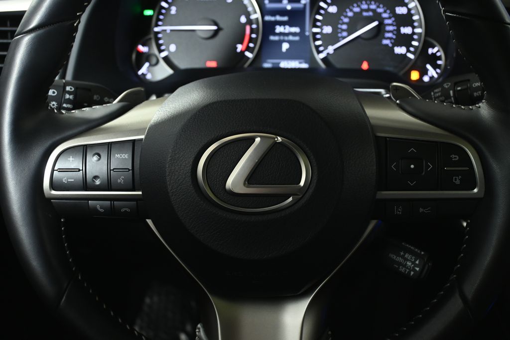 Thumbnail: 2022 Lexus RX - 18