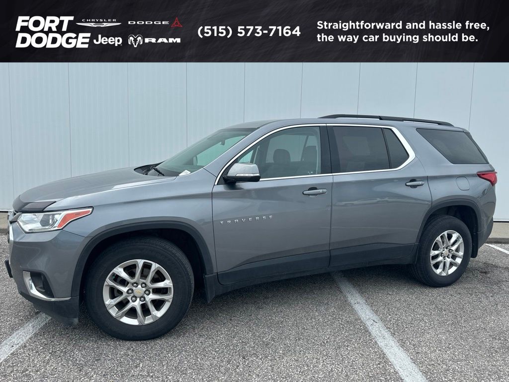 Gray 2019 Chevrolet Traverse SUV / Crossover Four-Wheel Drive 9-Speed Automatic