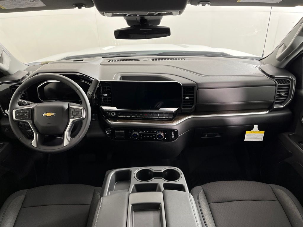 Thumbnail: 2026 Chevrolet Silverado 1500 - 19