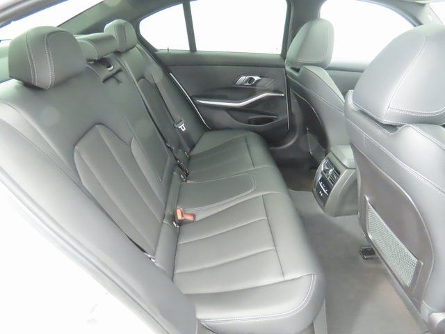 Thumbnail: 2023 BMW 3 Series - 22