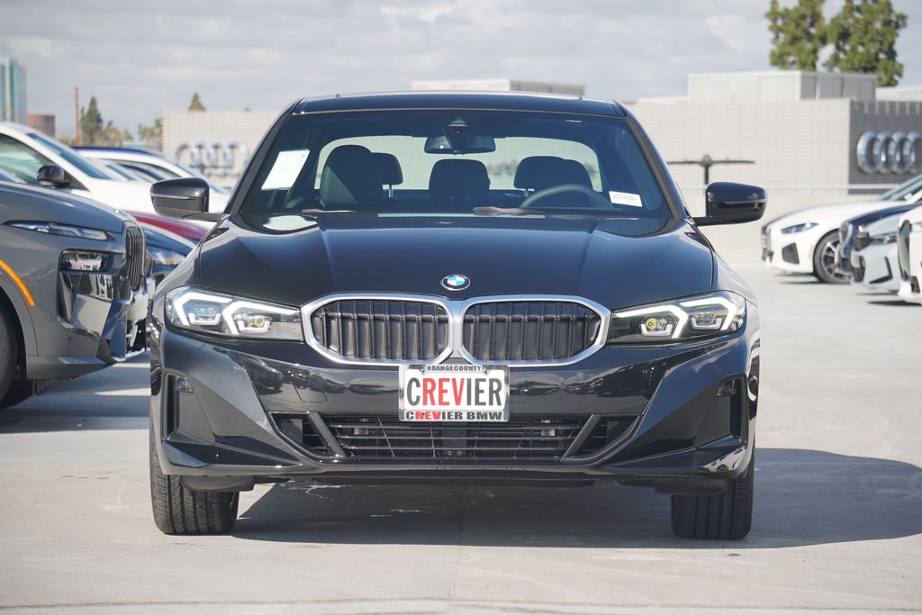 Thumbnail: 2025 BMW 3 Series - 2