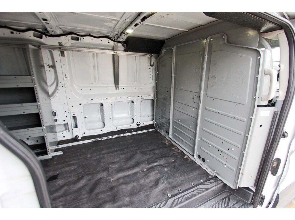2017 Ford Transit-350 Base - 6
