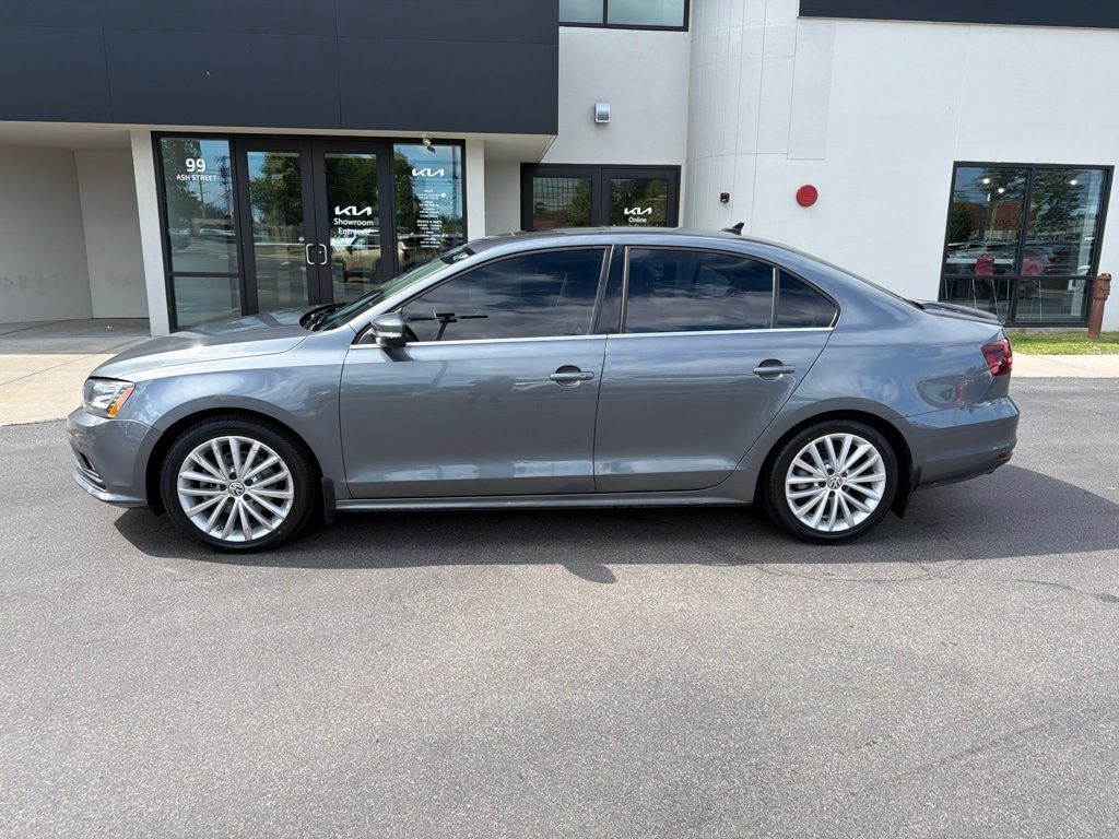 Used 2016 Volkswagen Jetta SEL with VIN 3VWL17AJ7GM227782 for sale in East Hartford, CT