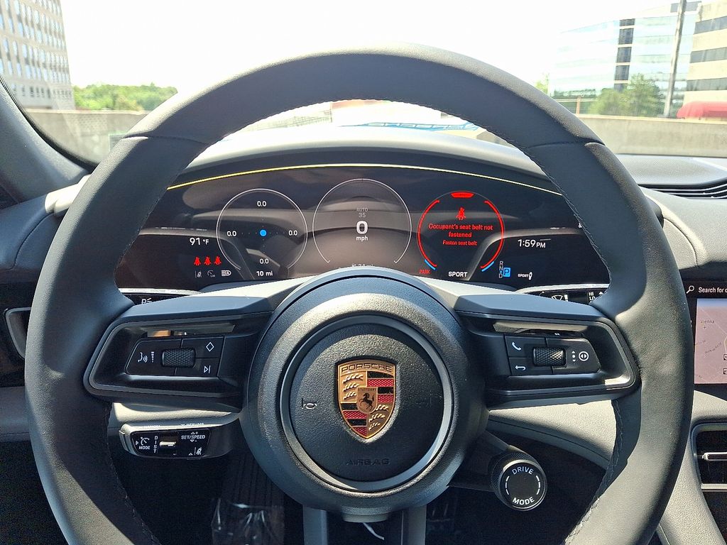 Thumbnail: 2025 Porsche Taycan - 21
