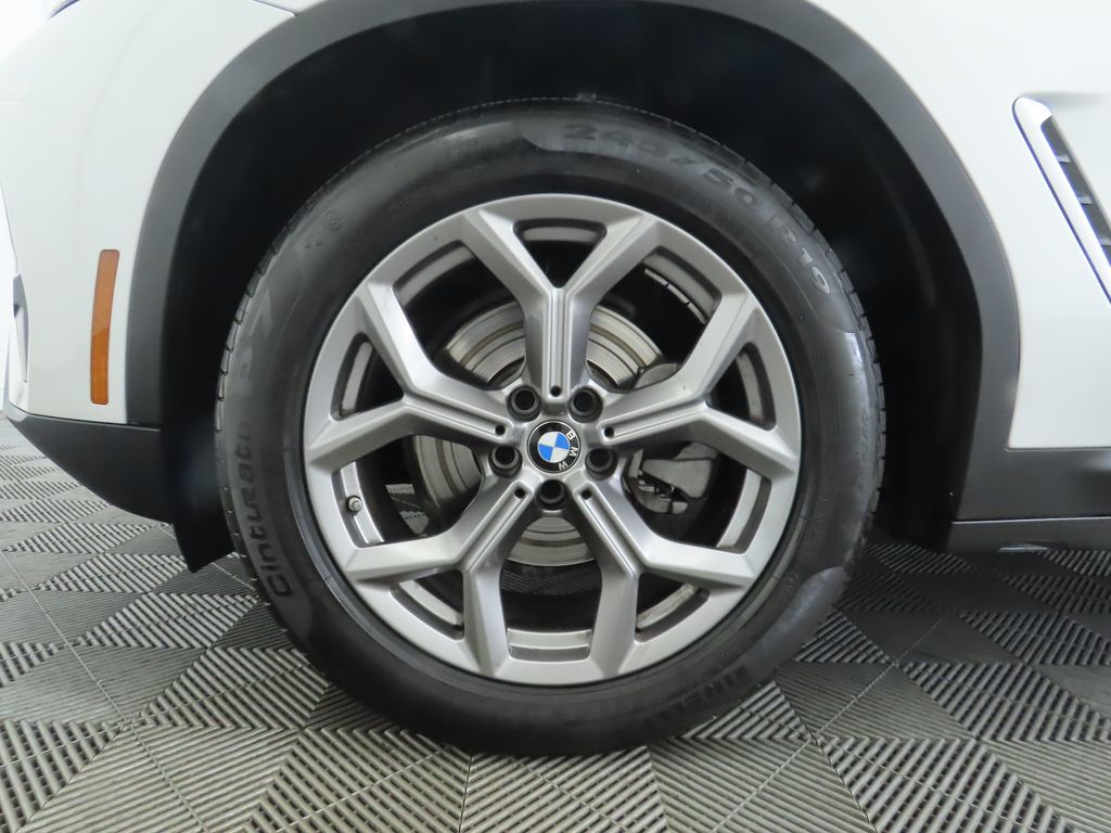 Thumbnail: 2022 BMW X3 - 32