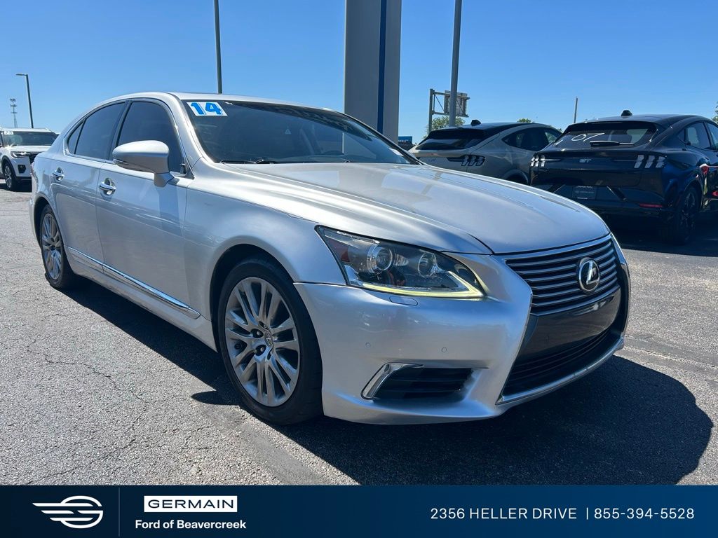 Used 2014 Silver Lexus 460 image 2