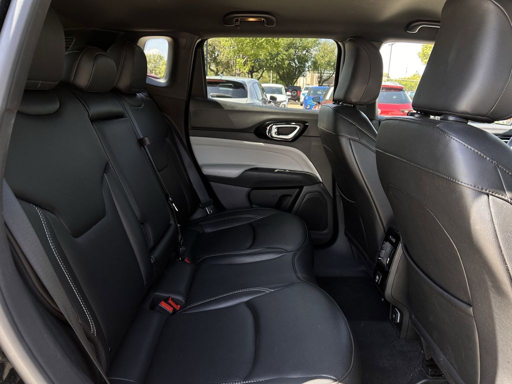 car-gallery-31