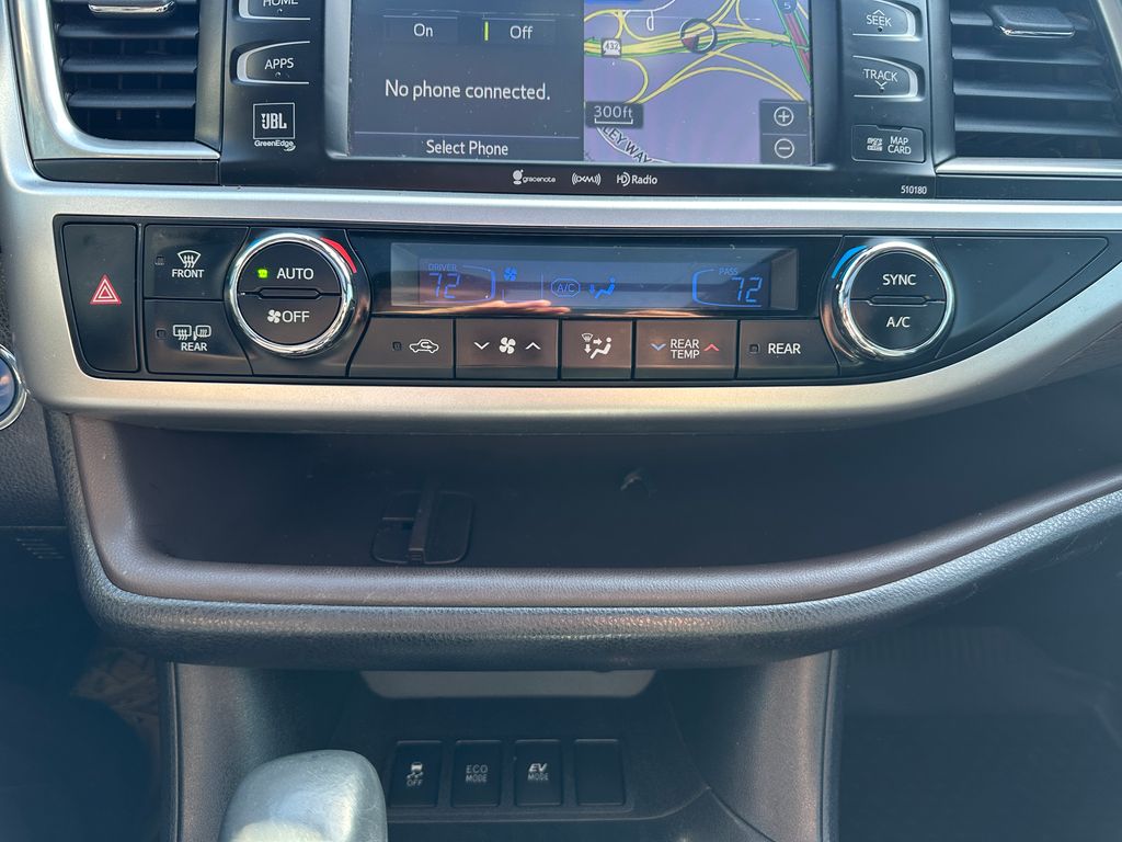 2017 Toyota Highlander Hybrid Limited Platinum