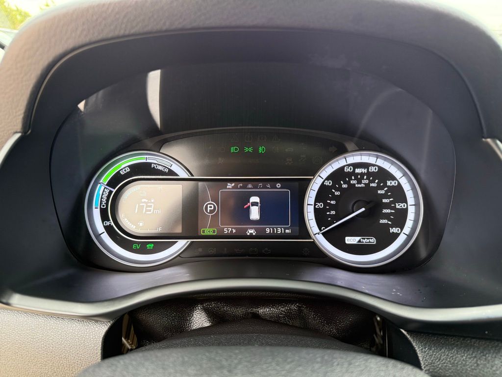 Thumbnail: 2019 Kia Niro - 16