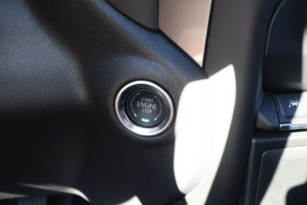 Thumbnail: 2026 Chevrolet Silverado 1500 - 28