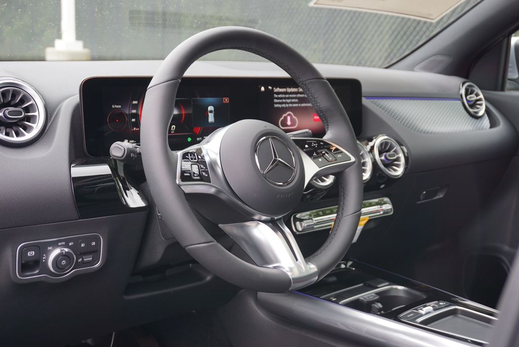 Thumbnail: 2026 Mercedes-Benz GLA - 24