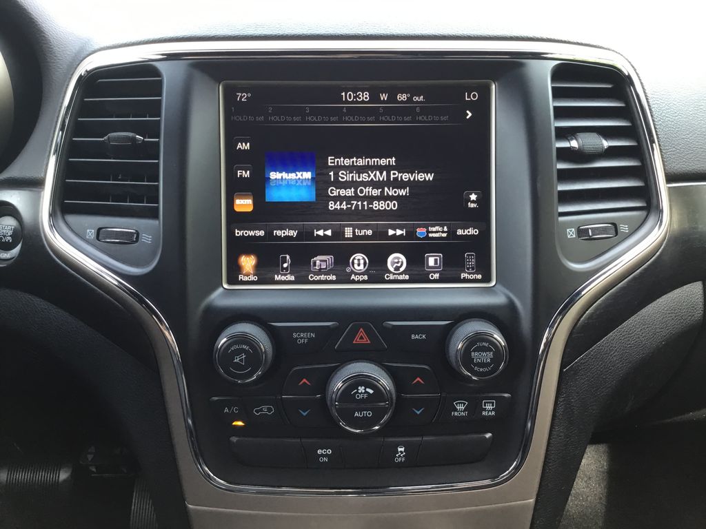 Thumbnail: 2014 Jeep Grand Cherokee - 21