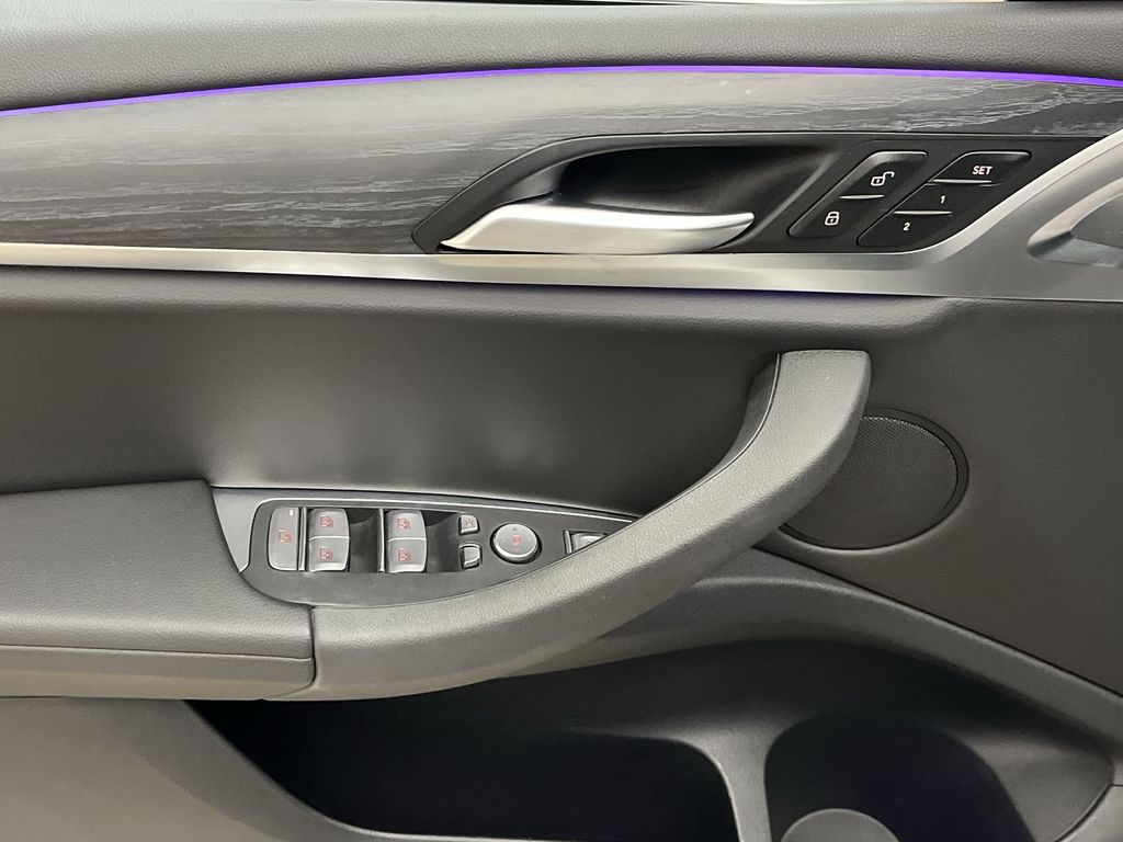 Thumbnail: 2022 BMW X3 - 13