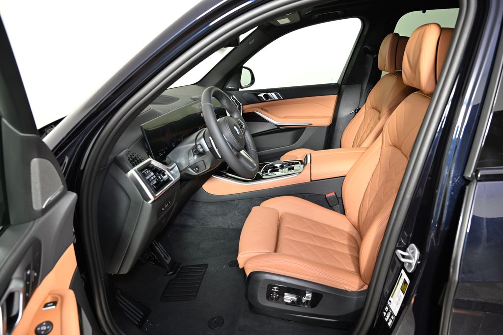 Thumbnail: 2026 BMW X5 - 14