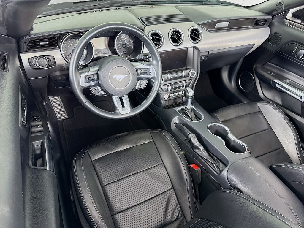 Thumbnail: 2021 Ford Mustang - 9
