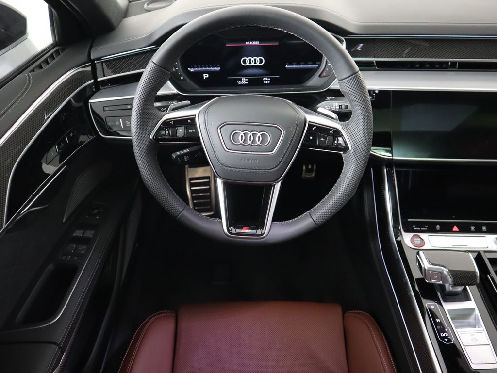 2025 Audi S8 4.0T 11