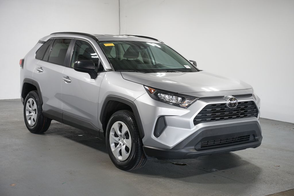 Thumbnail: 2020 Toyota RAV4 - 3