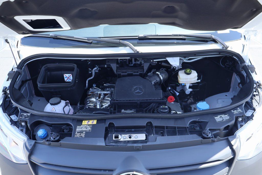2024 Mercedes-Benz Sprinter 2500 13