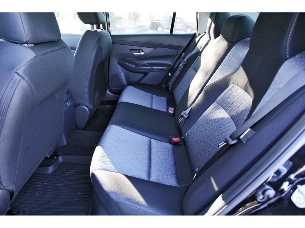 2026 Nissan Sentra SV - 6