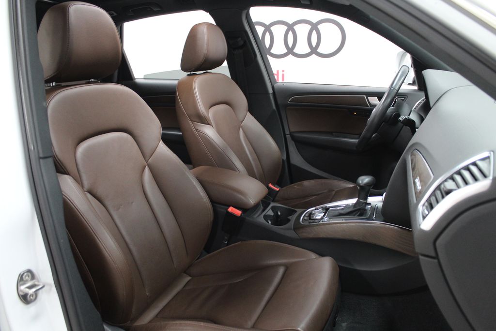 Thumbnail: 2015 Audi Q5 - 26
