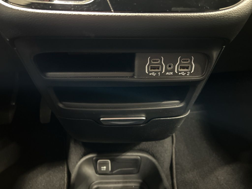 used 2025 Chrysler Pacifica car, priced at $31,741