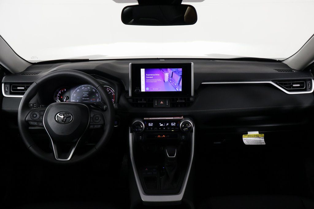 Thumbnail: 2025 Toyota RAV4 - 4
