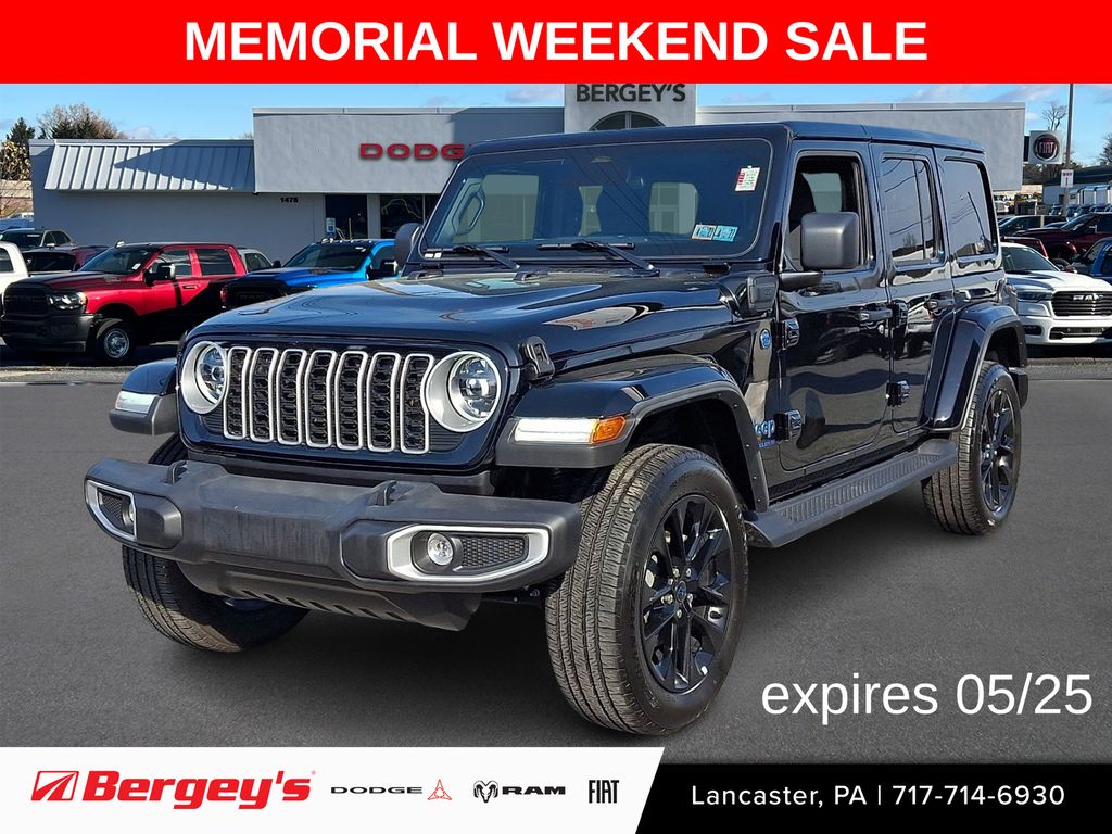 Black Clearcoat 2025 Jeep Wrangler 4xe Sahara 4WD SUV / Crossover Four-Wheel Drive 8-Speed Automatic