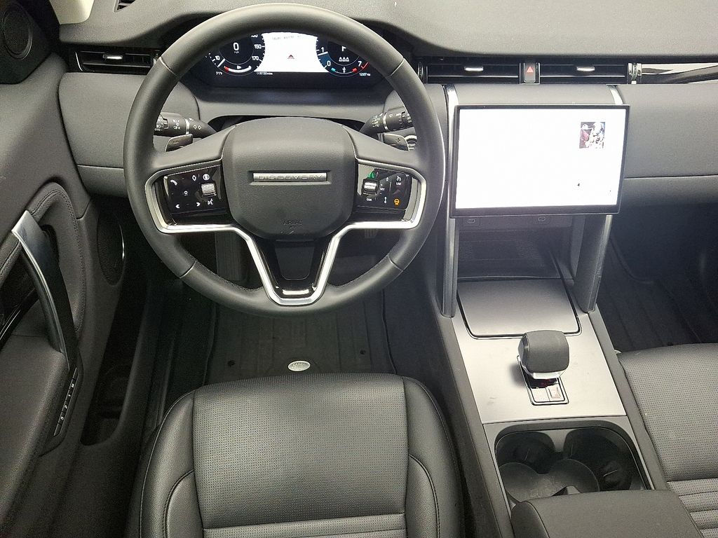 Thumbnail: 2025 Land Rover Discovery Sport - 12