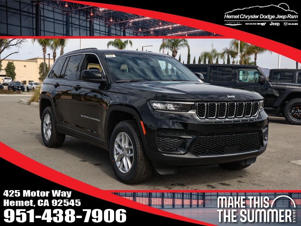 Diamond Black Crystal Pearlcoat 2026 Jeep Grand Cherokee SUV / Crossover 4X2 8-Speed Automatic