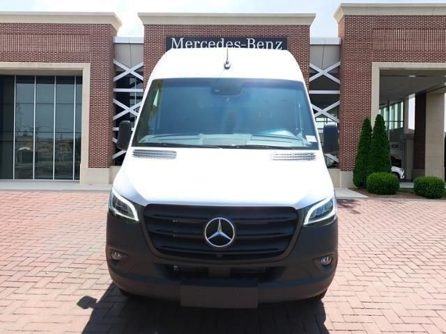 2024 Mercedes-Benz Sprinter 2500 2