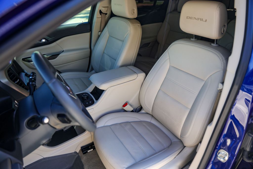 Used Car 2023 Gmc Acadia  Denali For Sale Under $35,000 In Austin, Texas