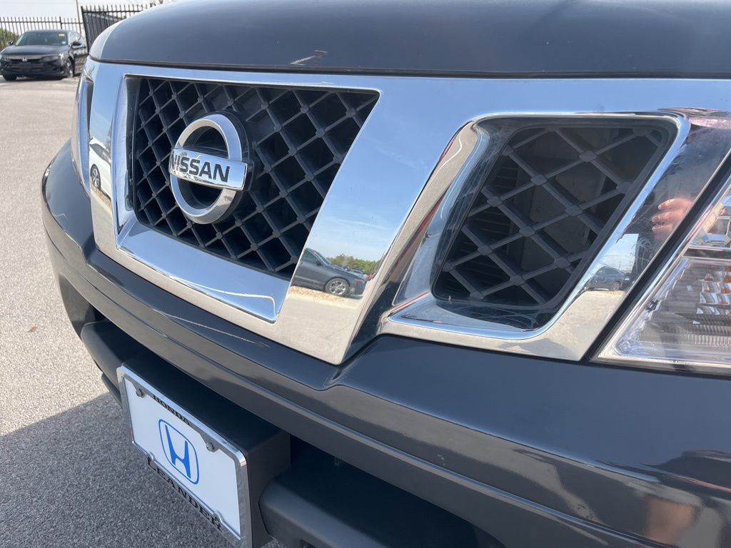 Thumbnail: 2015 Nissan Frontier - 13