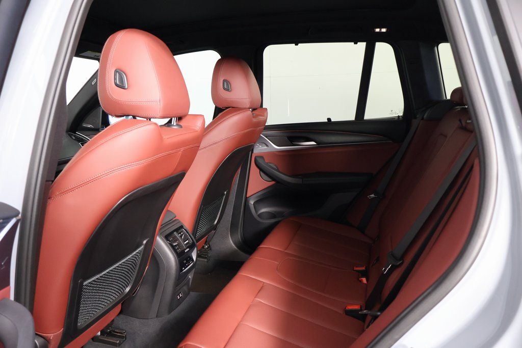 Thumbnail: 2023 BMW X3 - 10