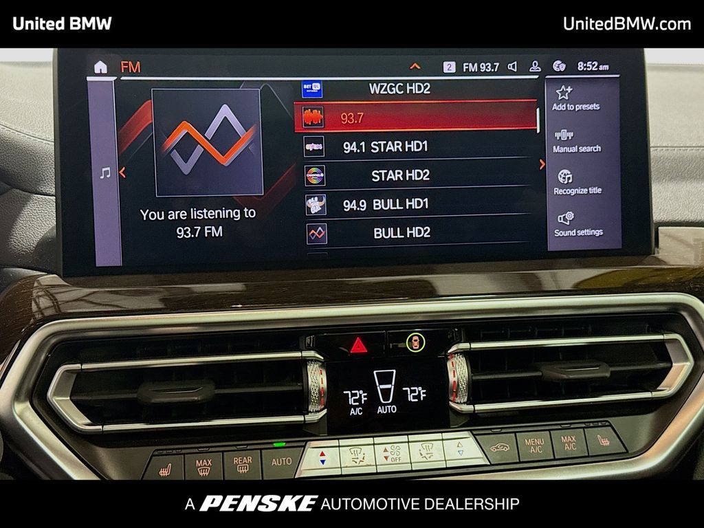 Thumbnail: 2022 BMW X4 - 8