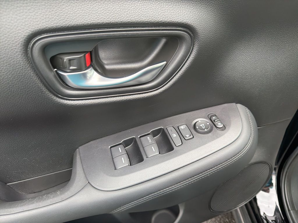 Thumbnail: 2024 Honda HR-V - 26