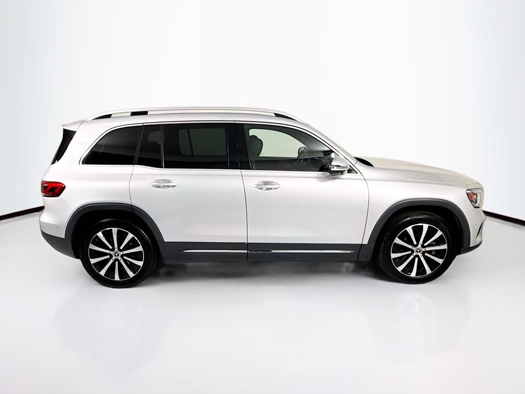Thumbnail: 2023 Mercedes-Benz GLB - 4