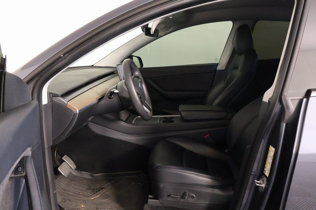 Thumbnail: 2021 Tesla Model Y - 10