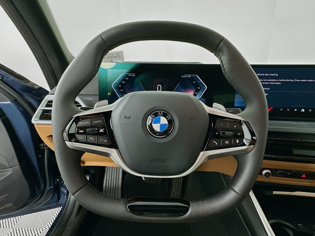 Thumbnail: 2026 BMW 3 Series - 10
