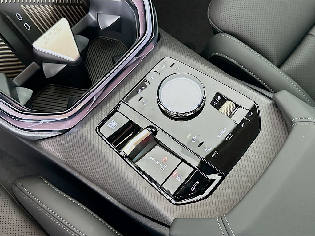 2025 BMW X3 3.0i 15