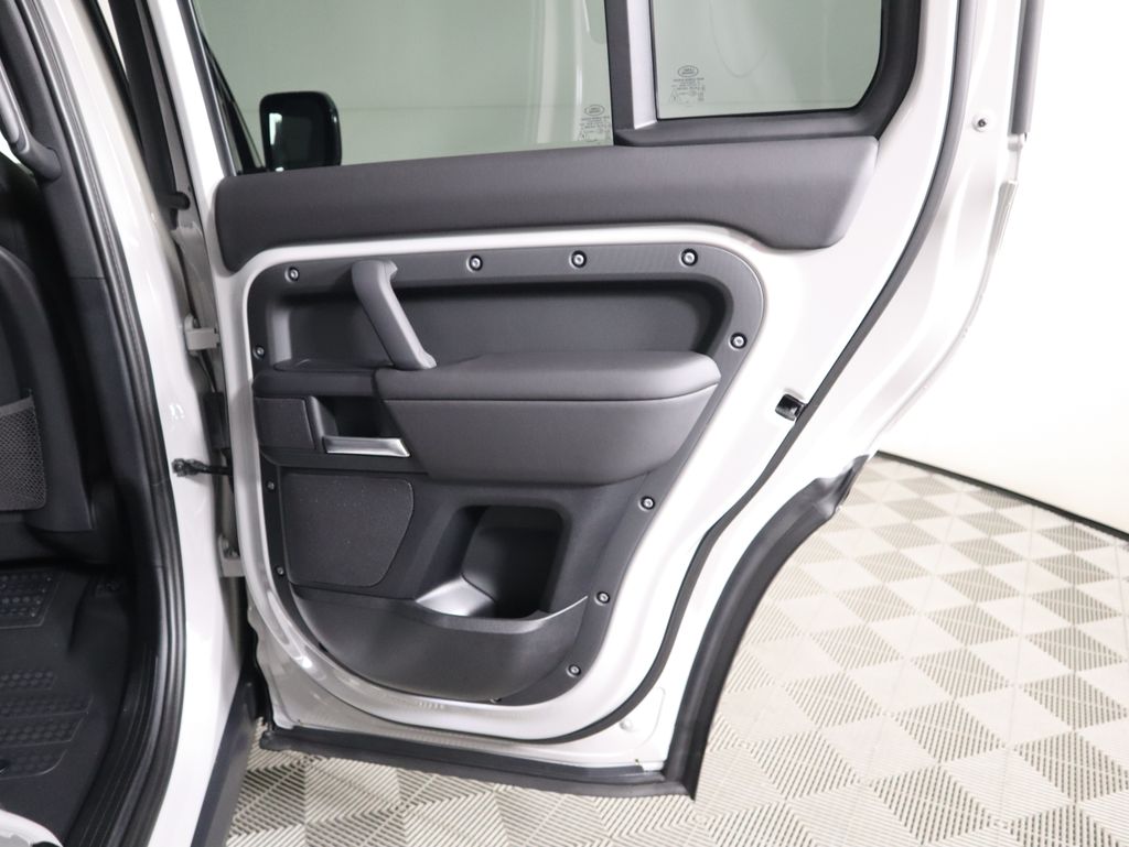 Thumbnail: 2026 Land Rover Defender - 29