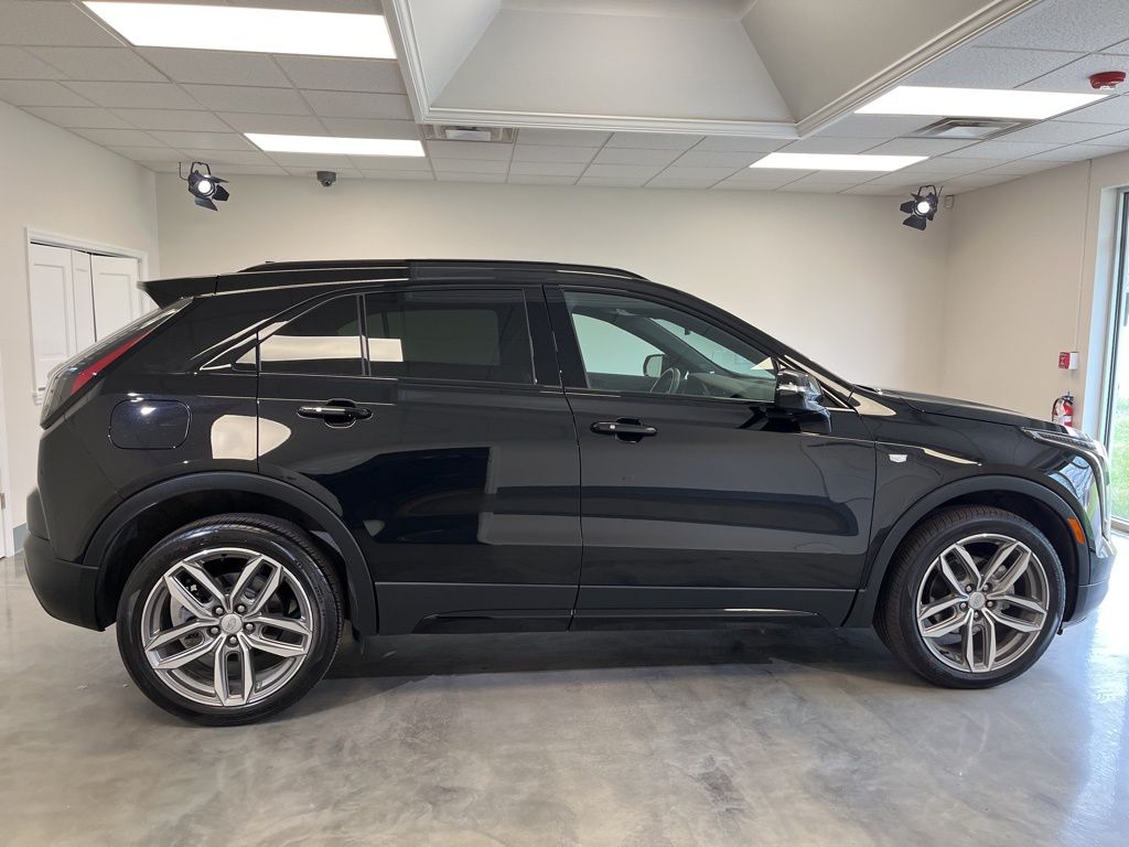 used 2023 Cadillac XT4 car, priced at $28,850