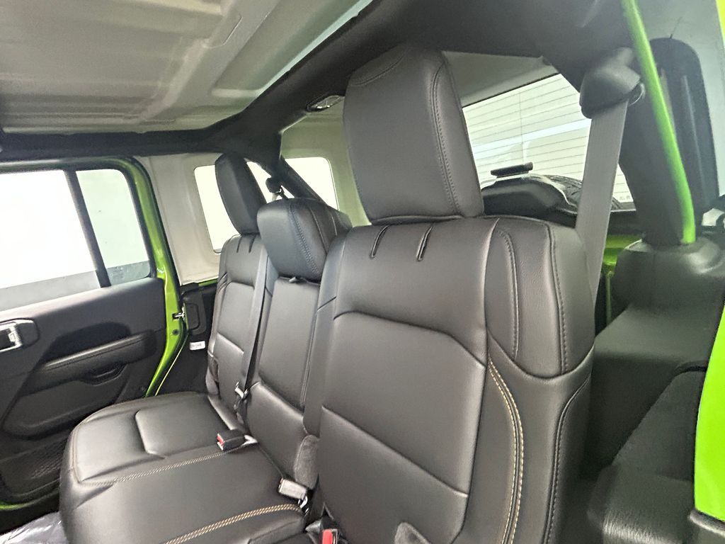 New 2026 Mojito Clearcoat Jeep Sahara image 24