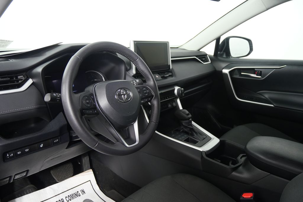 Thumbnail: 2023 Toyota RAV4 - 13