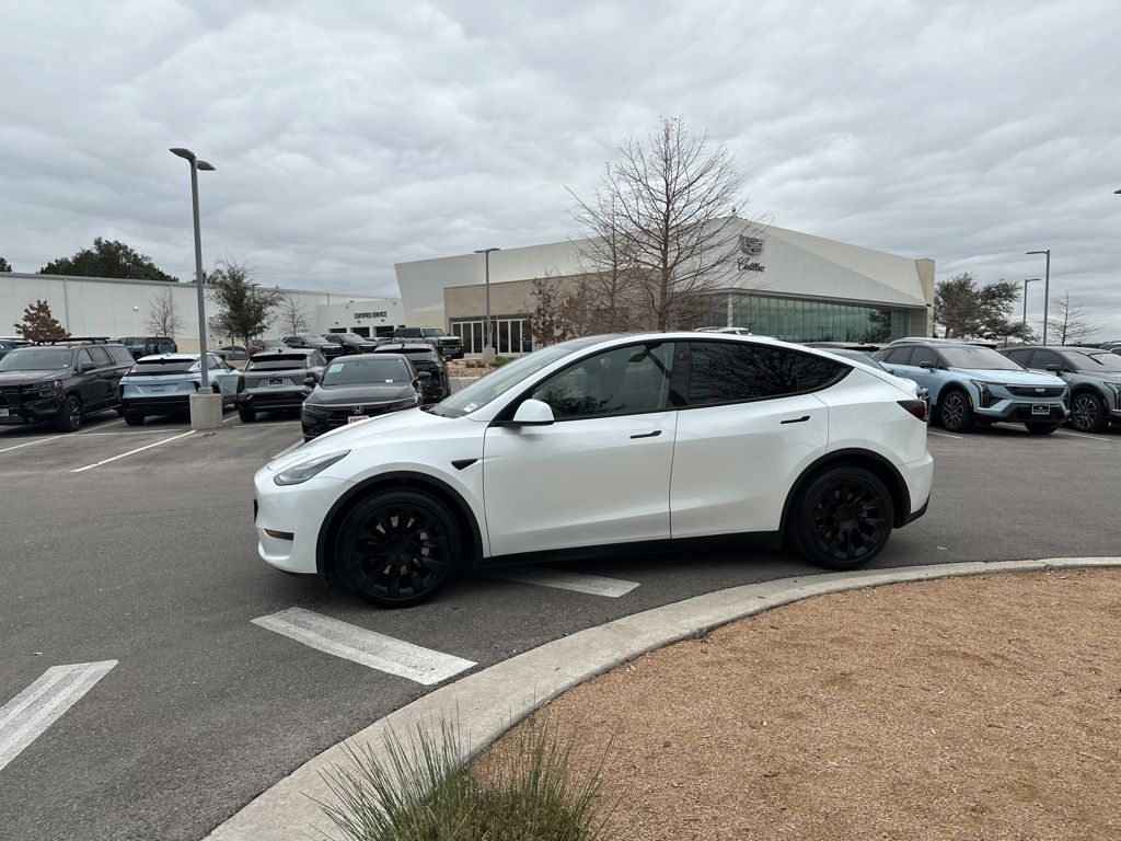 Used Car 2021 Tesla Model Y  Long Range For Sale Under $30,000 In Austin, Texas