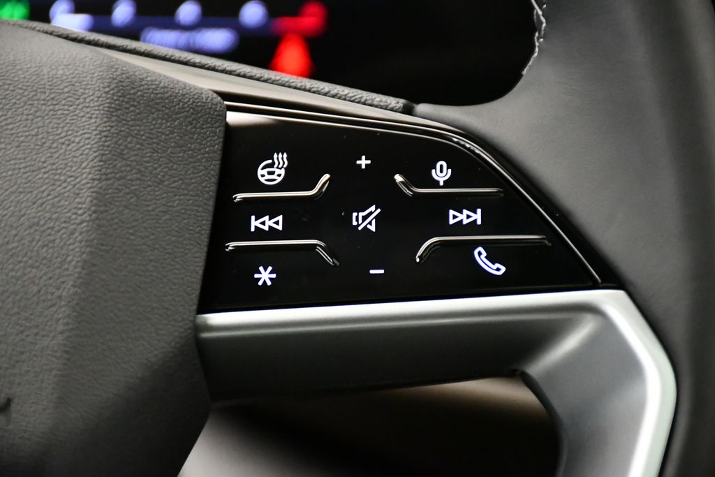 Thumbnail: 2025 Audi Q5 - 23