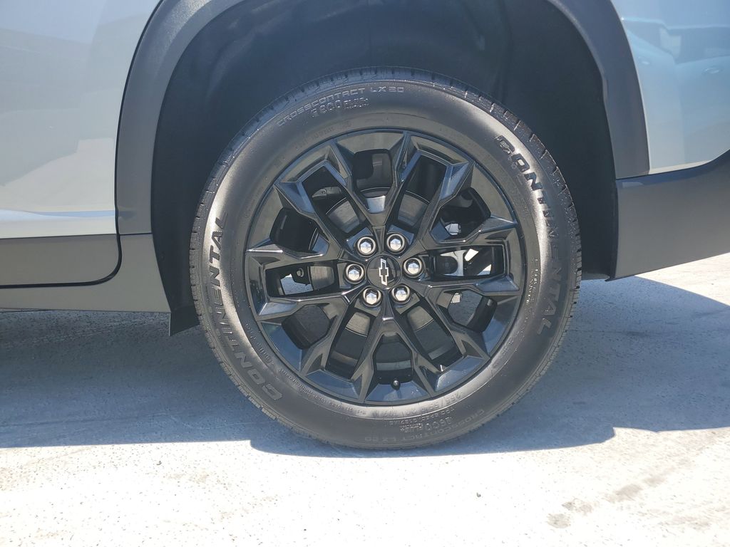 View vehicle photo 6