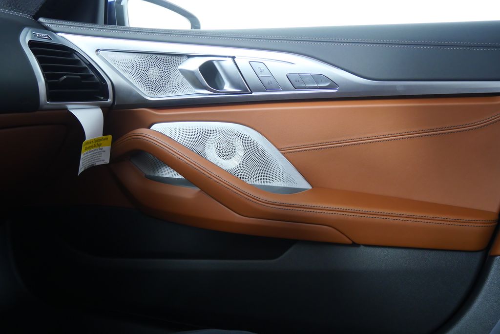 Thumbnail: 2026 BMW 8 Series - 28